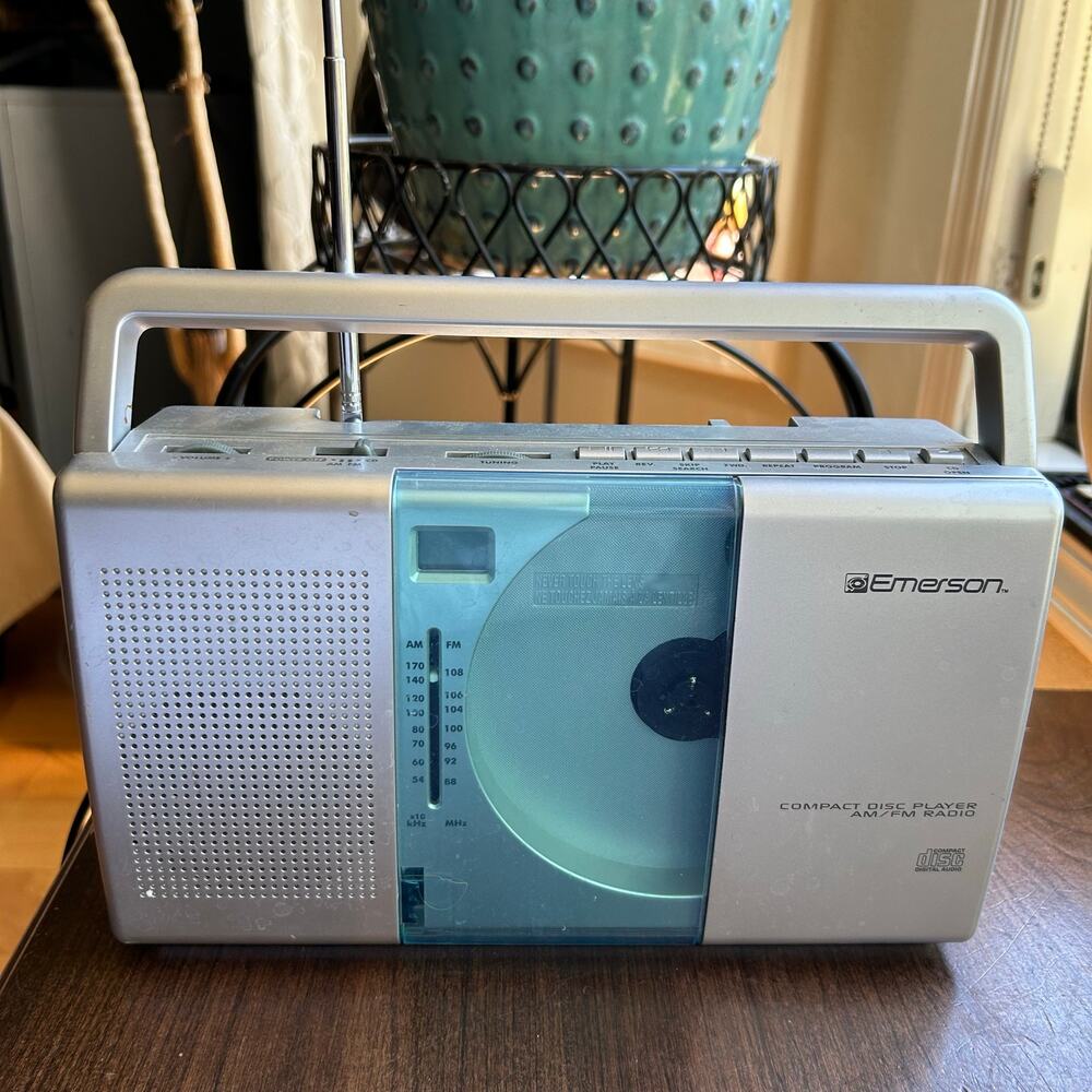 Emerson PD5098 Portable CD Player AM/FM Radio Boombox Tested & Works 2006